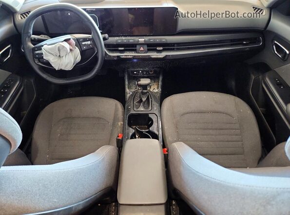 3KPFU4DE3SE006896 2025 KIA K4 Gray Dashboard view