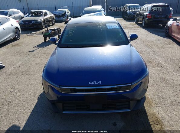 3KPFU4DE3SE020796 2025 KIA K4 Blue Սալոնի 360 աստիճան տեսք