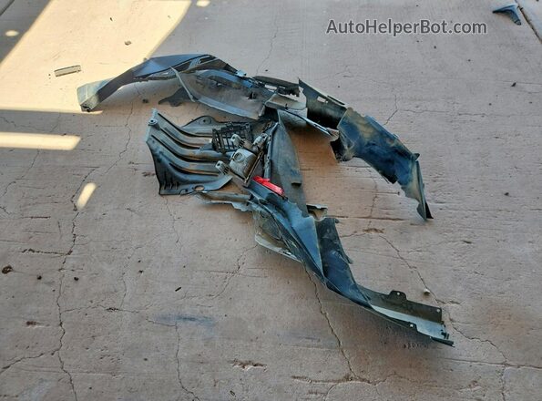 3KPFU4DE4SE016398 2025 KIA K4 Black Vista del compartimento del motor
