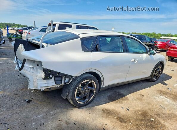3KPFU4DE4SE041608 2025 KIA K4 White Задня права чверть