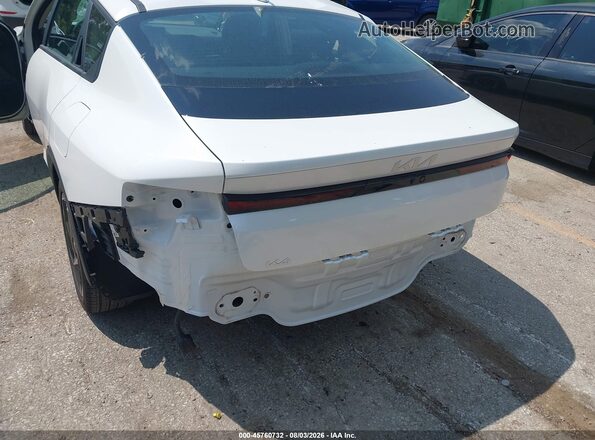 3KPFU4DE5SE014563 2025 KIA K4 White Front view