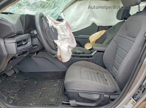 3KPFU4DE5SE174541 2025 KIA K4 Silver Vista interior delantera