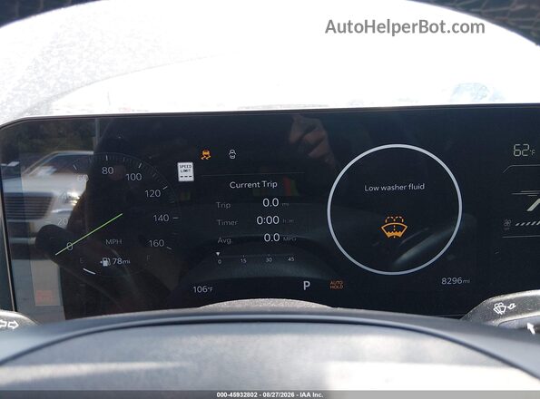 3KPFU4DE6SE211435 2025 KIA K4 Gray Vista de los asientos traseros