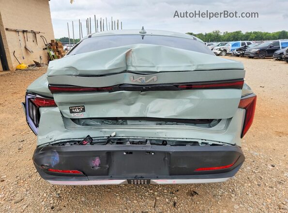 3KPFU4DE7SE137586 2025 KIA K4 Green Rear view