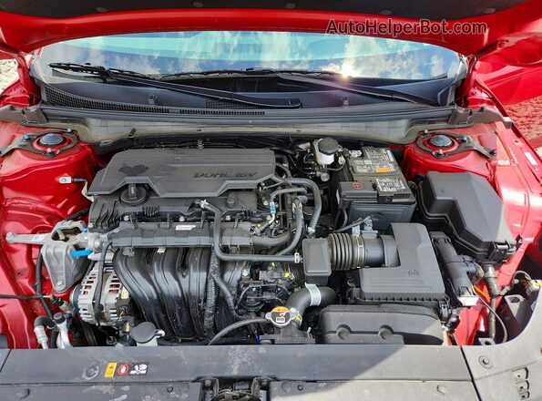 3KPFU4DE7SE153268 2025 KIA K4 Red Vista interior trasera
