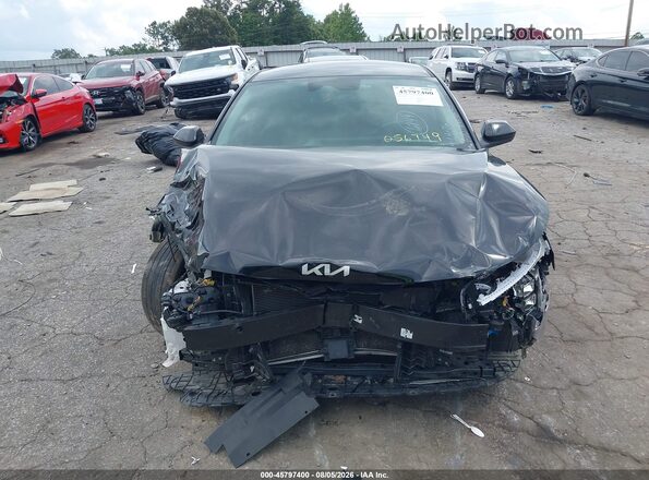 3KPFU4DE9SE056749 2025 KIA K4 Black Instrument cluster view