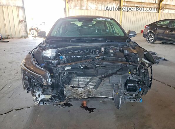3KPFU4DEXSE026322 2025 KIA K4 Gray წინა ხედი