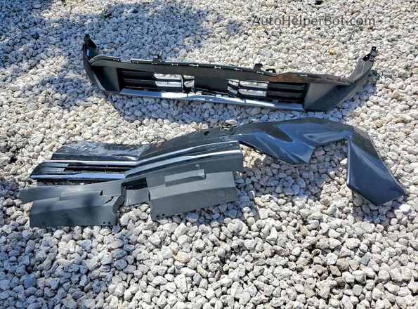 3KPFU4DEXSE110902 2025 KIA K4 Black Vista del compartimento del motor