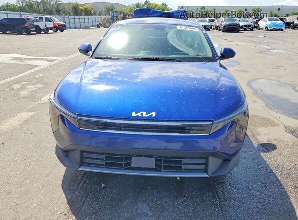 3KPFU4DEXSE211499 2025 KIA K4 Blue Front view