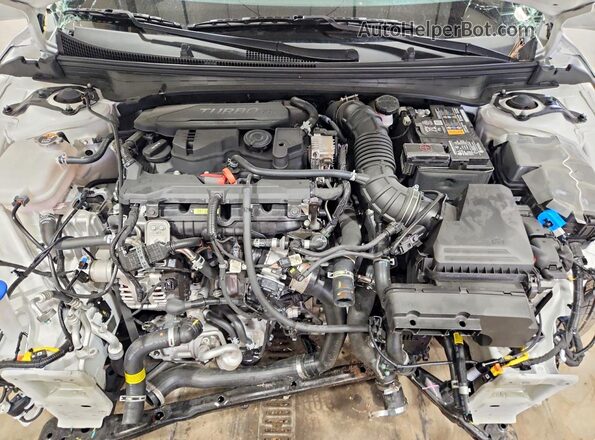 3KPFU5DCXTE341319 2026 KIA K4 White Widok wnętrza z tyłu