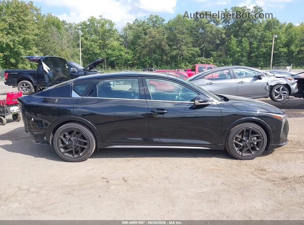 3KPFW4DC0SE070225 2025 KIA K4 Black Вид задньої частини салону