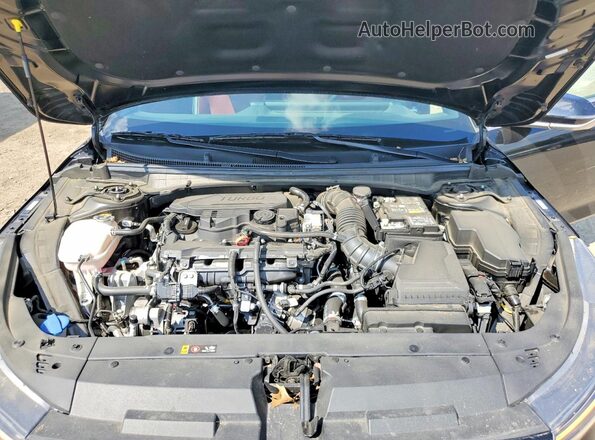 3KPFW4DC1SE068029 2025 KIA K4 Black Vista interior trasera