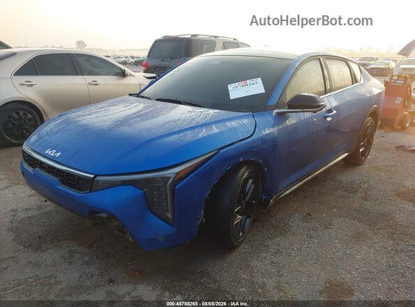3KPFW4DC5SE250753 2025 KIA K4 Blue Front left
