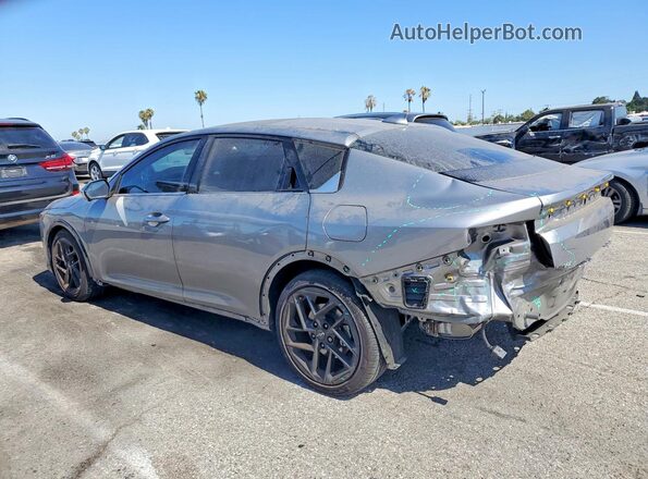 3KPFW4DCXSE090868 2025 KIA K4 Gray Հետևի ձախ