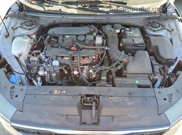 3KPFW4DCXSE090868 2025 KIA K4 Gray Սալոնի հետևի տեսք
