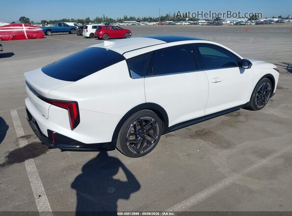 3KPFW4DE2SE055940 2025 KIA K4 White Հետևի աջ