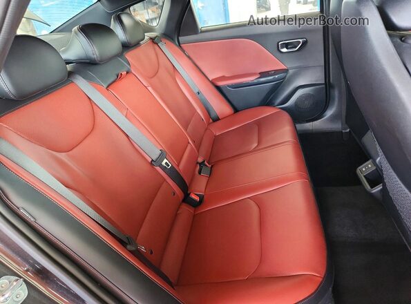3KPFW4DE2SE073032 2025 KIA K4 Gray Rear seats view