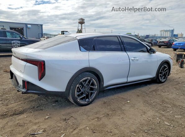 3KPFW4DE3SE124263 2025 KIA K4 White Rear right