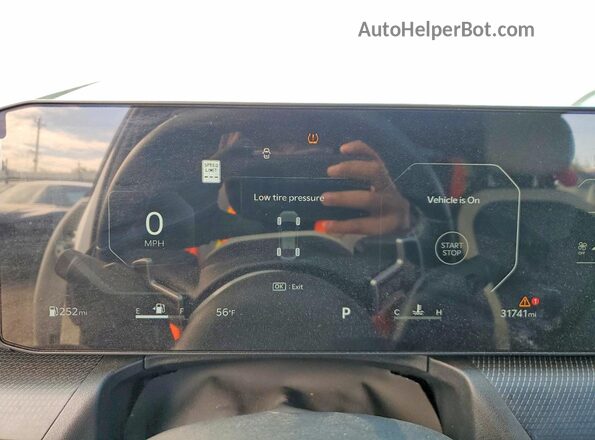 3KPFW4DE3SE124263 2025 KIA K4 White Instrument cluster view
