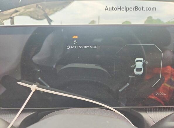 3KPFW4DE4SE167901 2025 KIA K4 Gray Вид щитка приладів
