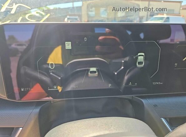 3KPFW4DE7SE158464 2025 KIA K4 Black წინა პანელის ხედი