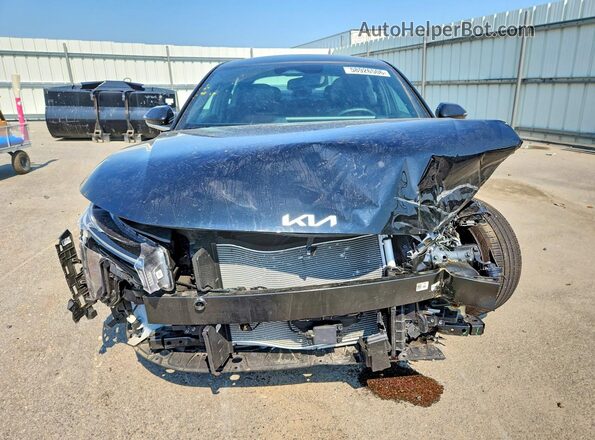 3KPFW4DE9SE186833 2025 KIA K4 Black წინა ხედი
