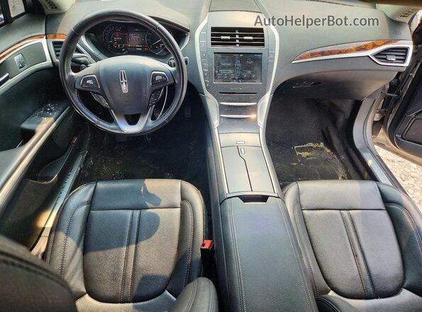 3LN6L2G99GR600233 2016 LINCOLN MKZ Tan Vista del salpicadero