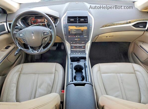 3LN6L2G99GR616965 2016 LINCOLN MKZ Белый Вид панели приборов