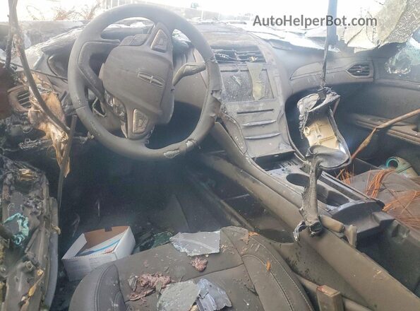 3LN6L2GK0GR615187 2016 LINCOLN MKZ Burn წინა პანელის ხედი