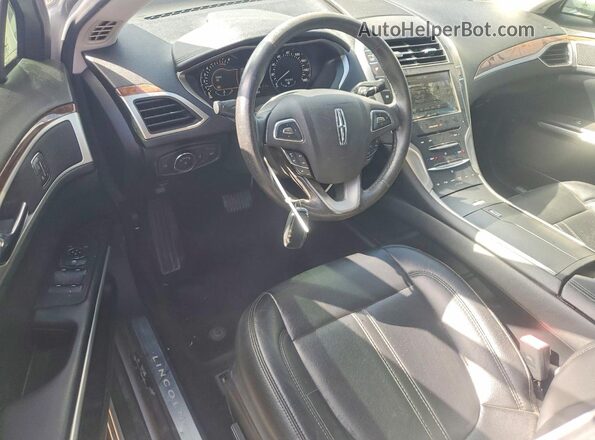 3LN6L2J98GR622944 2016 LINCOLN MKZ Silver Vista del salpicadero
