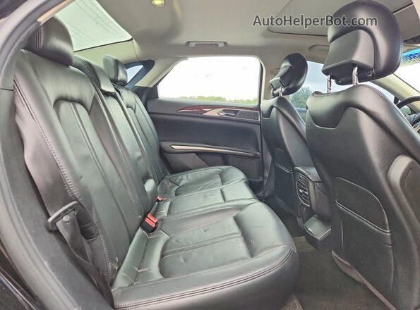 3LN6L2LU0GR629730 2016 LINCOLN MKZ Black Vista de los asientos traseros