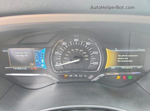 3LN6L2LU0GR629730 2016 LINCOLN MKZ Black Vista del cuadro de instrumentos