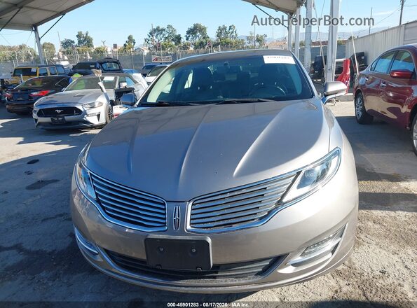 3LN6L2LU2GR623606 2016 LINCOLN MKZ HYBRID Gray Vista interior trasera