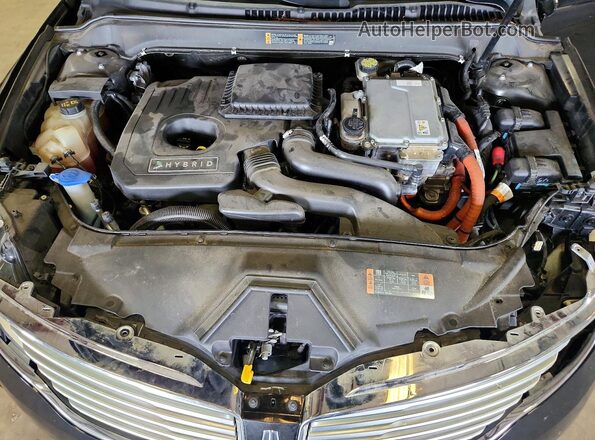 3LN6L2LU3FR620194 2020 LINCOLN MKZ Black Widok wnętrza z tyłu