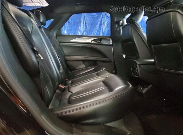 3LN6L5A94LR614058 2020 LINCOLN MKZ Black Widok tylnych siedzeń