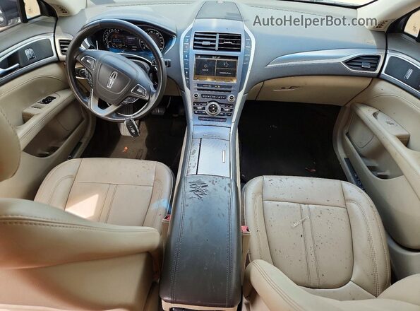 3LN6L5A96HR650597 2017 LINCOLN MKZ Gray Widok deski rozdzielczej