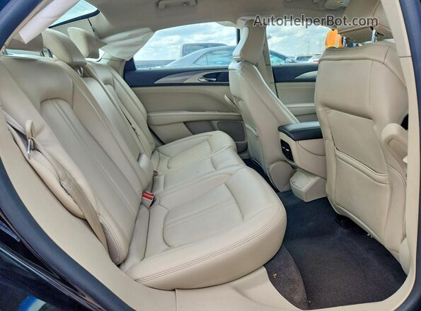 3LN6L5A96LR614496 2020 LINCOLN MKZ Black Widok tylnych siedzeń