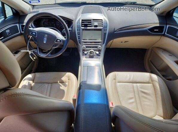 3LN6L5C99HR657363 2017 LINCOLN MKZ Blue Vista del salpicadero