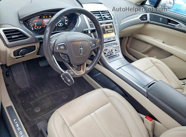 3LN6L5DC4HR663064 2017 LINCOLN MKZ Blue Вид панелі приладів