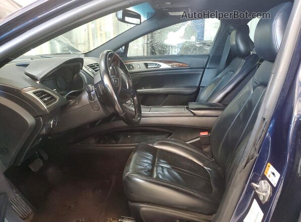 3LN6L5DCXHR643868 2017 LINCOLN MKZ Blue Widok wnętrza z przodu