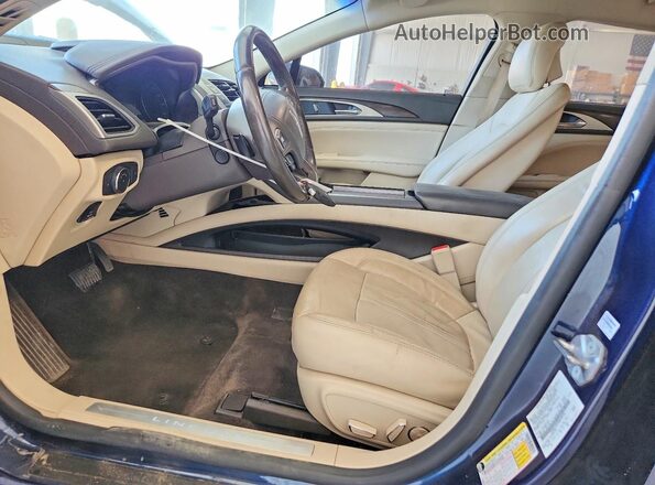 3LN6L5F97HR648754 2017 LINCOLN MKZ Синий Вид салона спереди