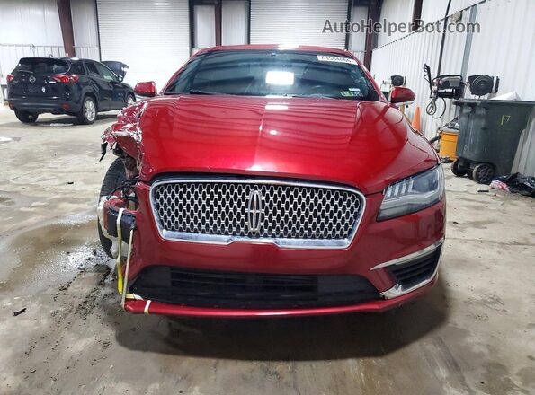 3LN6L5FC7HR631366 2017 LINCOLN MKZ Red Widok z przodu