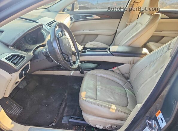 3LN6L5FC8HR626998 2017 LINCOLN MKZ Gray Front interior view