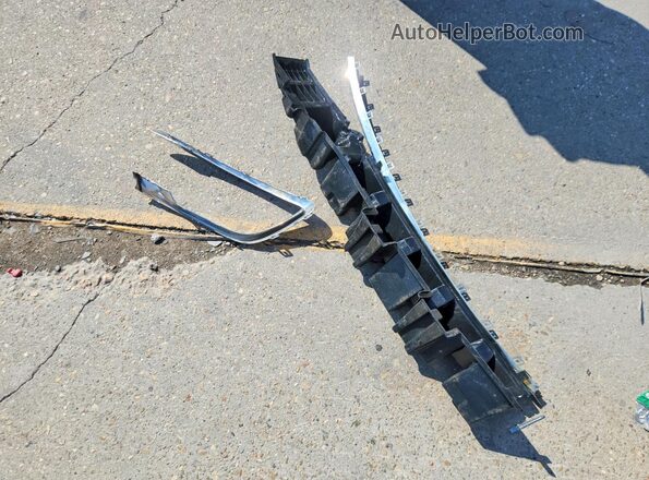 3LN6L5LU2KR607416 2019 LINCOLN MKZ Red Engine compartment view