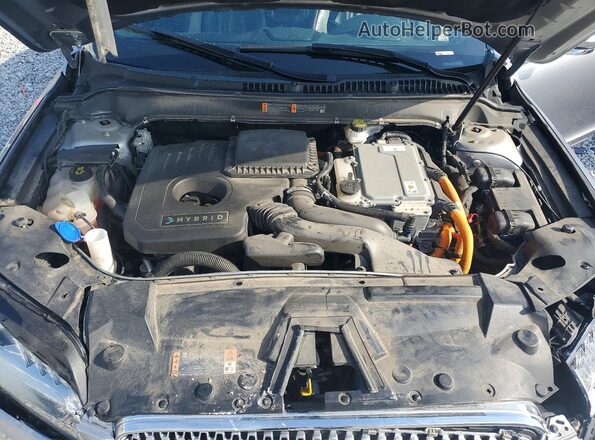 3LN6L5LU2LR606851 2020 LINCOLN MKZ Silver Rear interior view