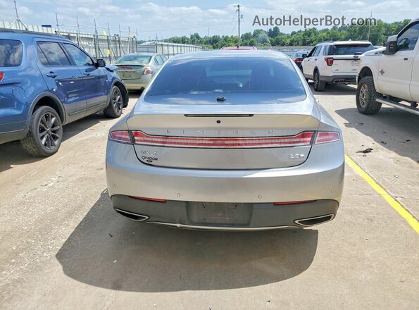 3LN6L5LU4LR619973 2020 LINCOLN MKZ Silver Rear view