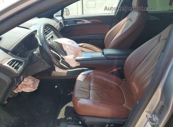 3LN6L5LU4LR619973 2020 LINCOLN MKZ Silver Front interior view