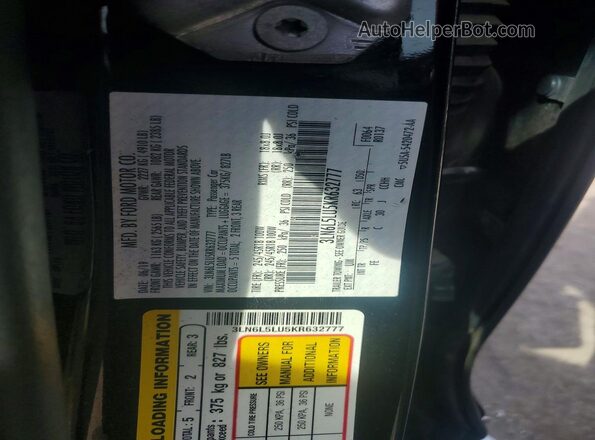 3LN6L5LU5KR632777 2019 LINCOLN MKZ Black Engine compartment view