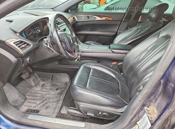 3LN6L5LU6HR659544 2017 LINCOLN MKZ Blue Front interior view