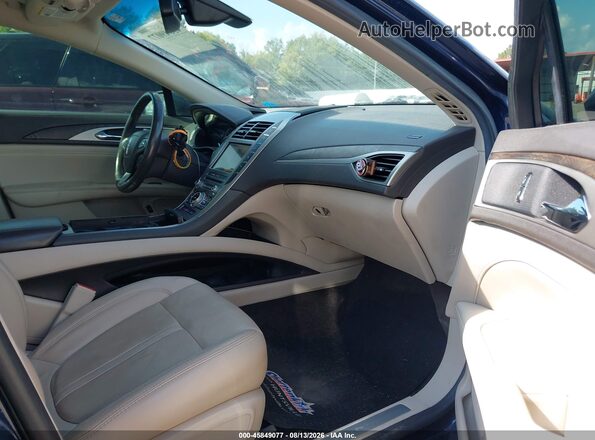 3LN6L5MU3HR636544 2017 LINCOLN MKZ HYBRID Синий Вид салона спереди